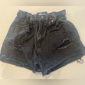 black jean shirts and belt